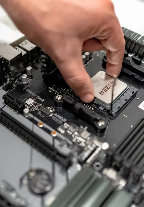 laptop repair in sheikh Zayed Road Dubai